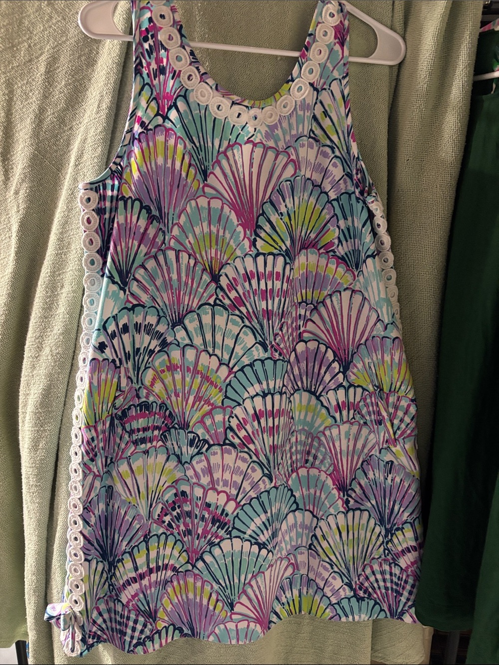 Lilly Pulitzer Sleeveless Shell-Print dress